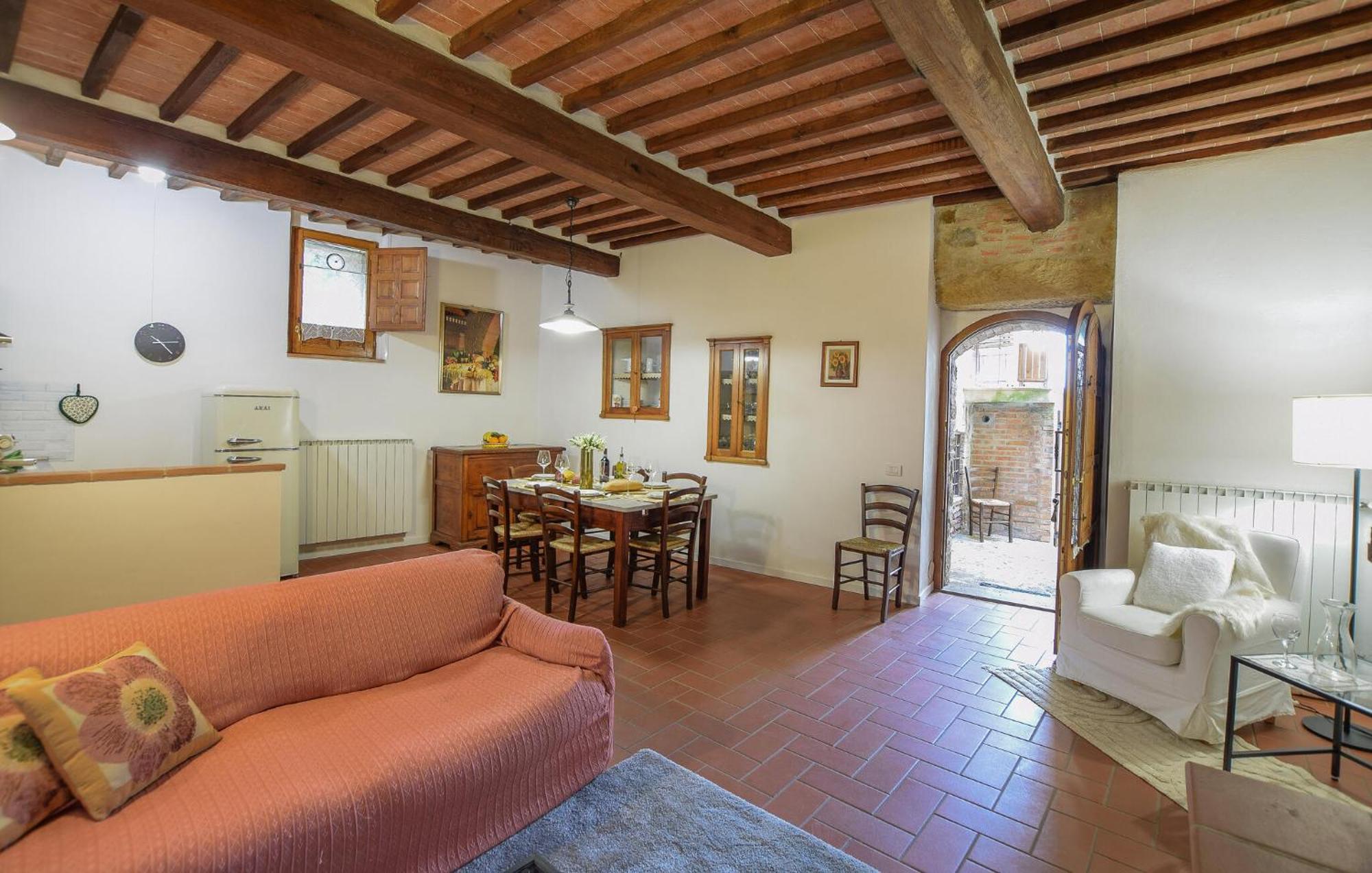 Cozy Apartment In Monticchiello With Wi-Fi Екстер'єр фото