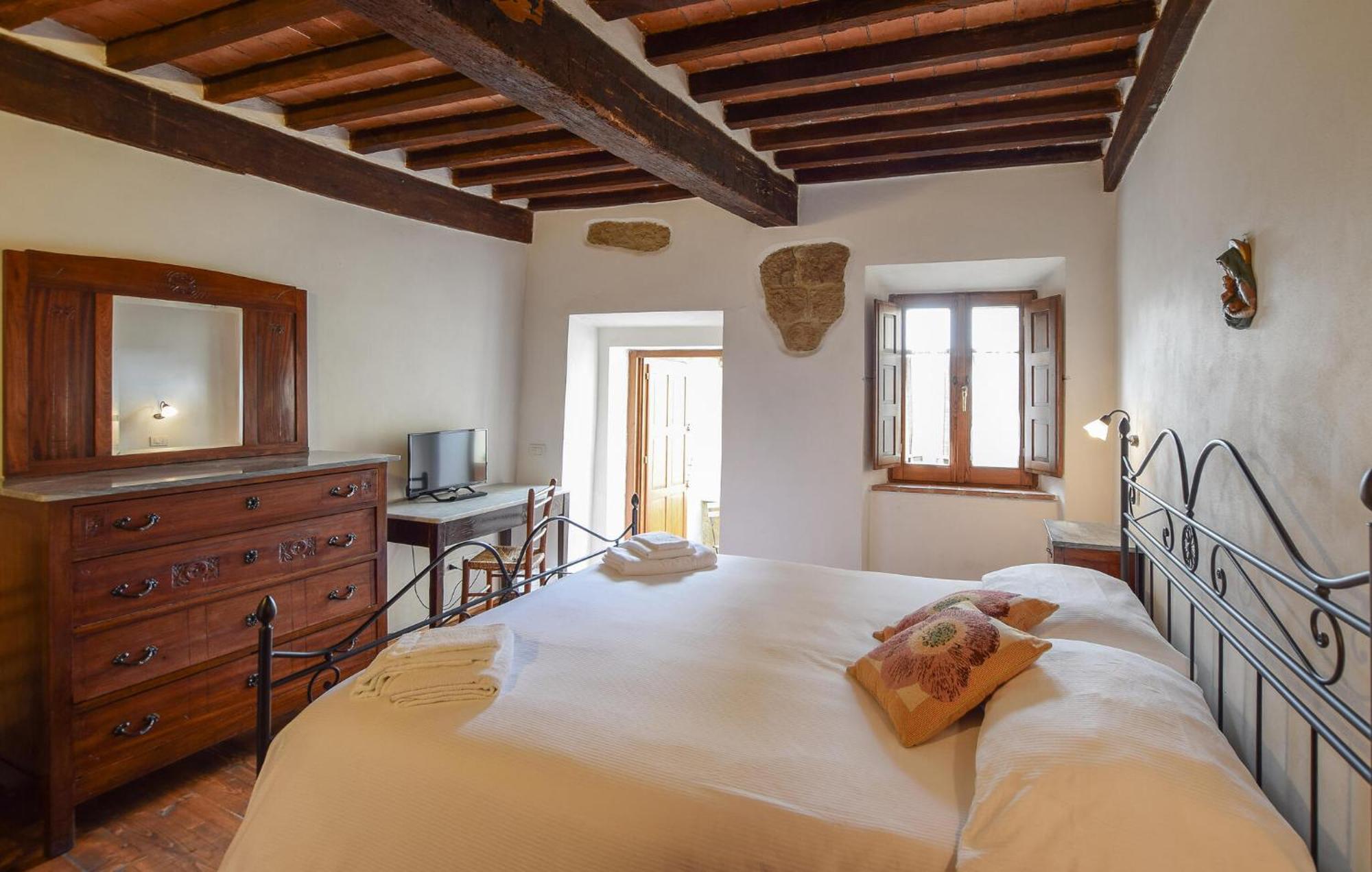 Cozy Apartment In Monticchiello With Wi-Fi Екстер'єр фото