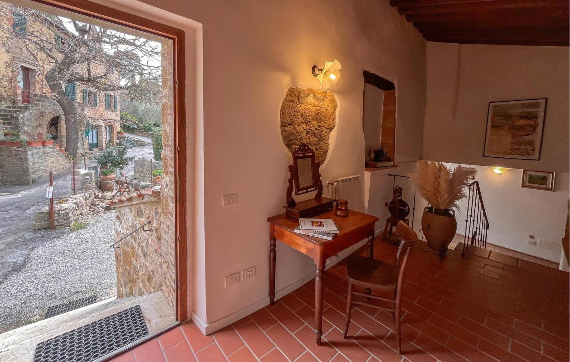 Cozy Apartment In Monticchiello With Wi-Fi Екстер'єр фото
